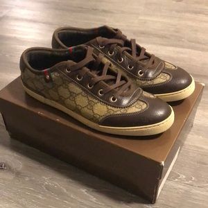 Gucci Classic Barcelona Lace Up